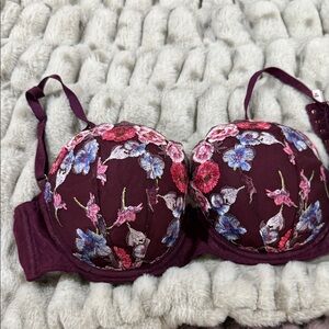 Floral Embroidered Bra - Purple and Pink 34dd